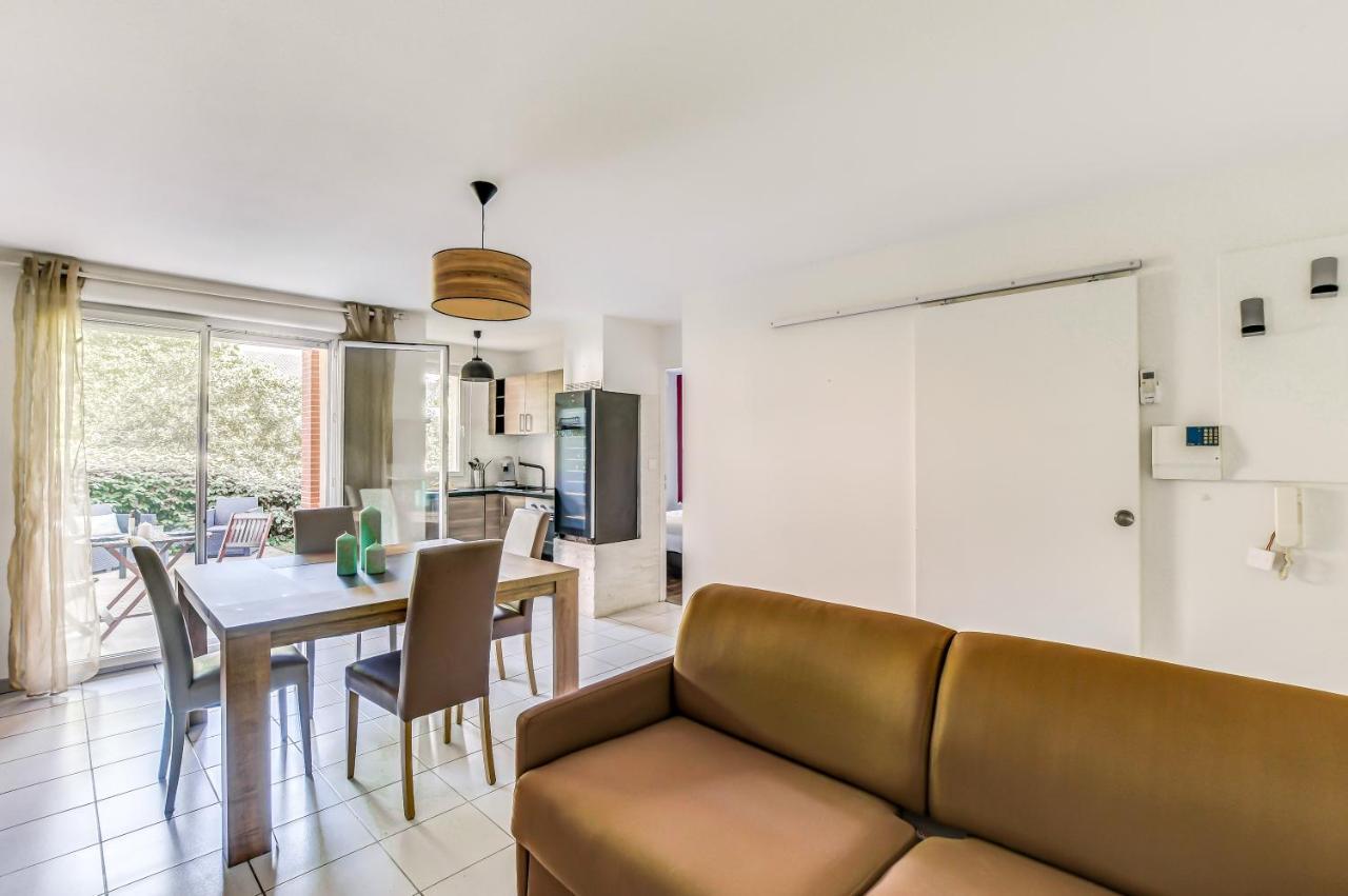 T2 jardinet avec piscine, parking et tennis Toulouse Extérieur photo